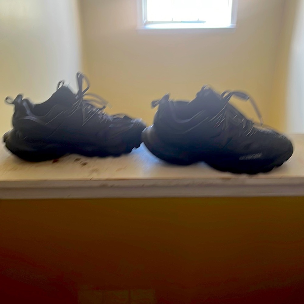 Balenciaga tracks all black authentic